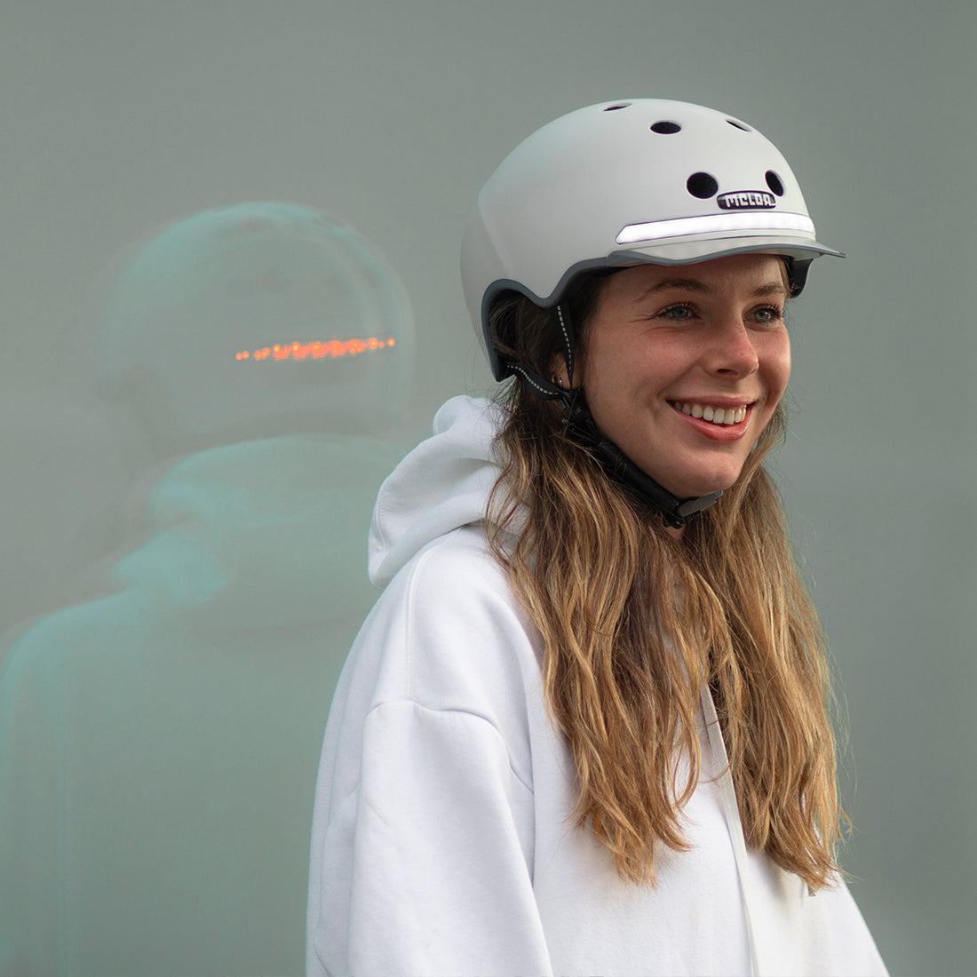 Melon E-Series - casque urbain à éclairage LED intégré – vue 6